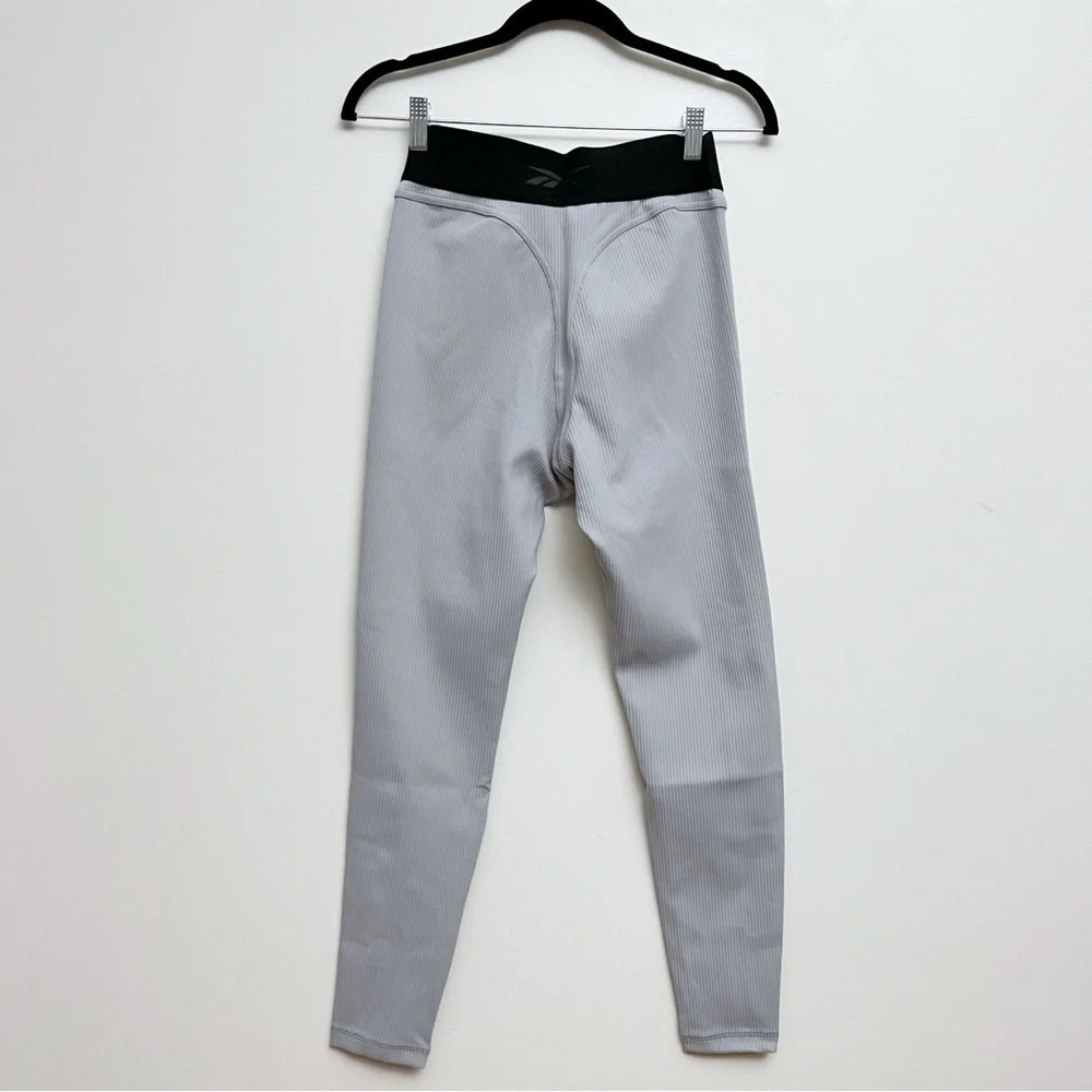 NEW Reebok Cardi B Thick Rib Tights GRAY HC5280 training pants Women’s Medium - Picture 9 of 11
